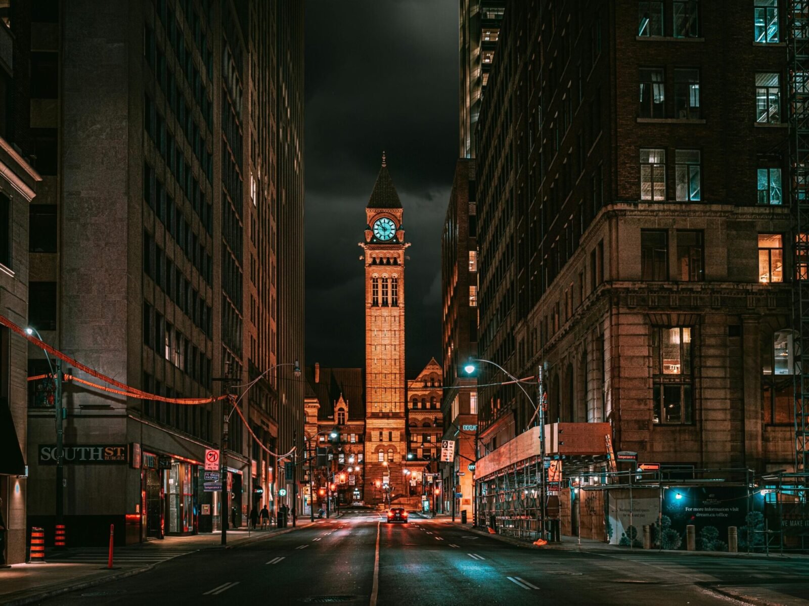 Historic Old Toronto neighbourhood with Old City Hall architecture