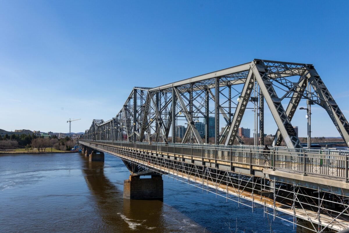 Bridge connecting Ottawa and Gatineau over the Ottawa River