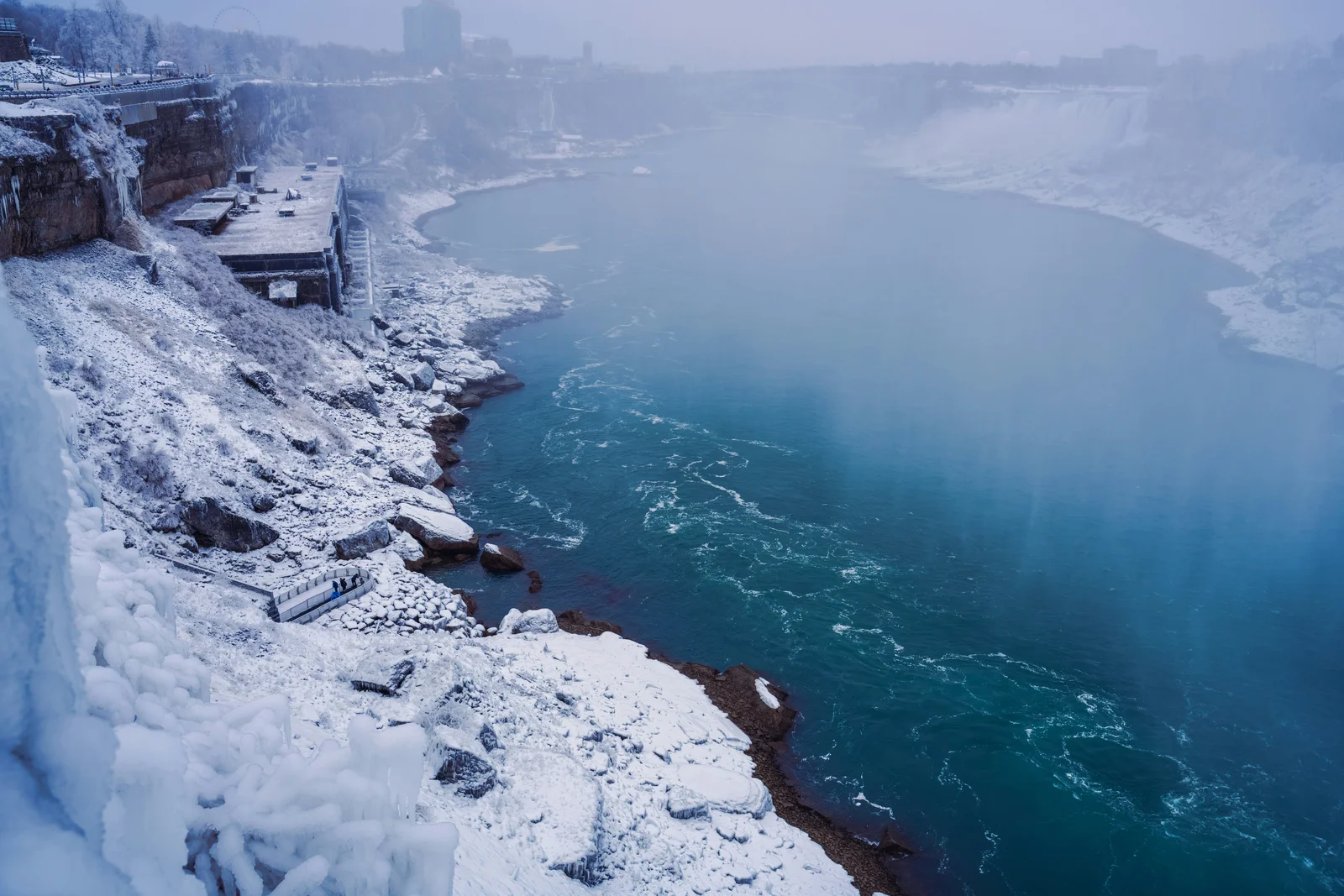 Niagara River gorge covered in snow during winter near Niagara Falls